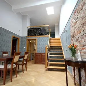 https://cracow-moods-old-town-slaw-30.krakowhotelspoland.com